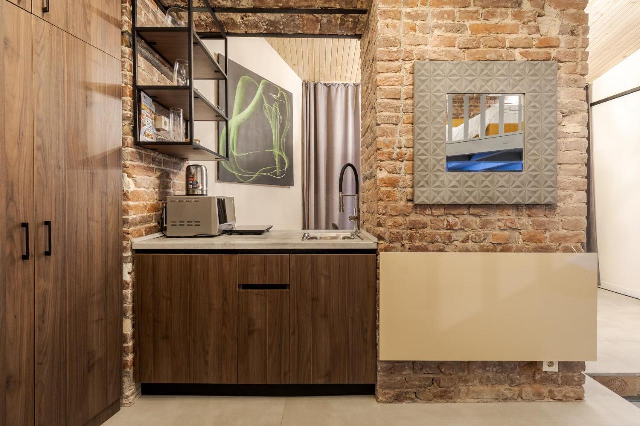 Lesi Apartment With Terrace Leopoli Esterno foto