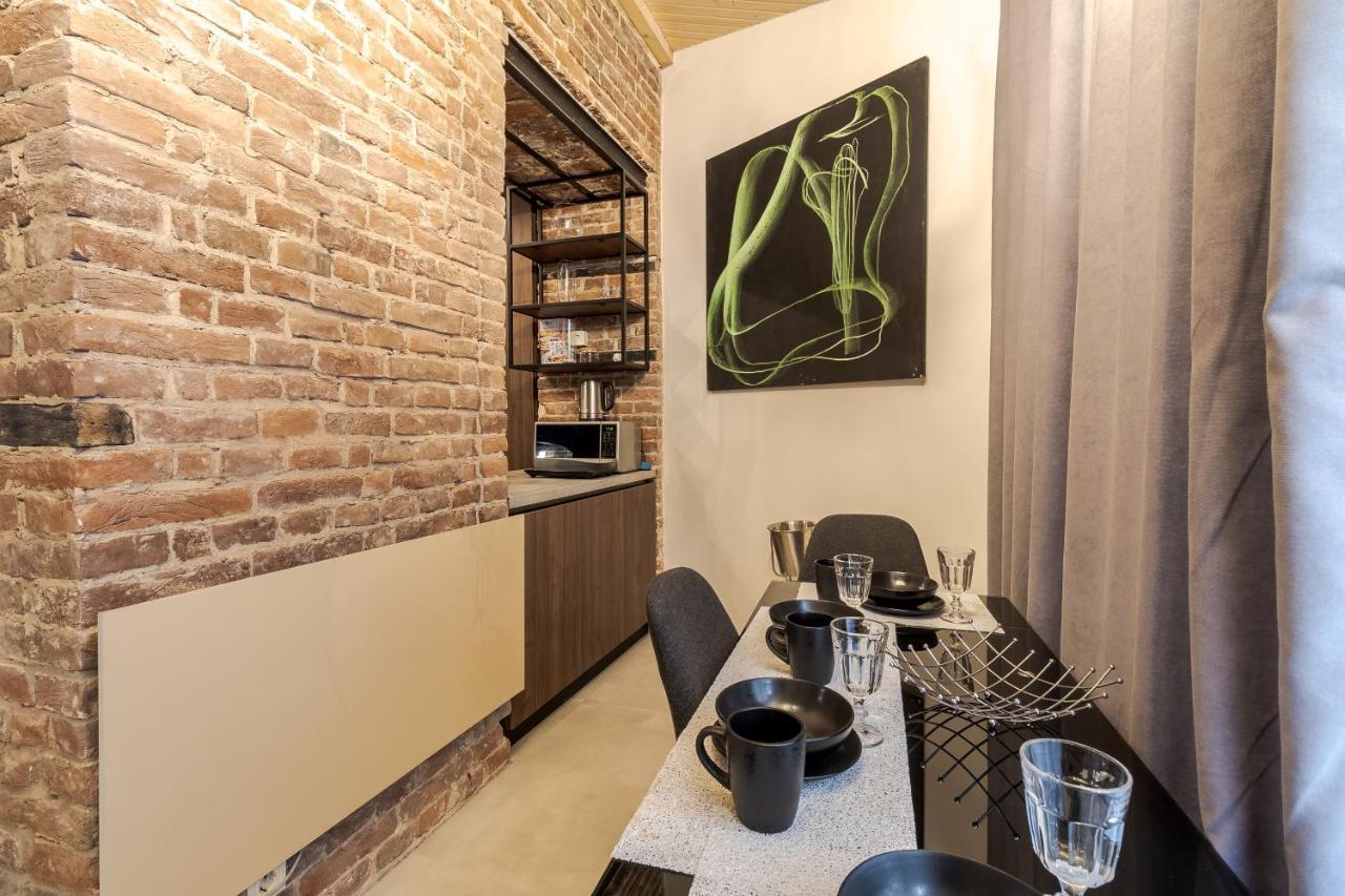 Lesi Apartment With Terrace Leopoli Esterno foto