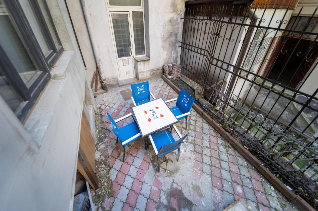 Lesi Apartment With Terrace Leopoli Esterno foto
